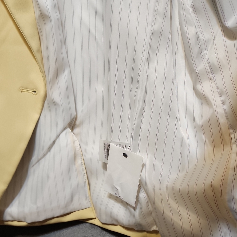 DKNY Light Yellow Double-Breasted Blazer Size 8 New With Tags - Picture 9 of 14
